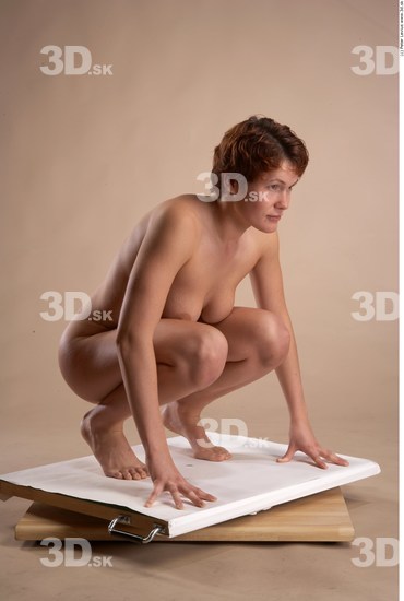 Whole Body Woman Other White Nude Average