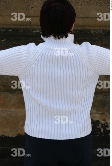 Upper Body Woman White Casual Average