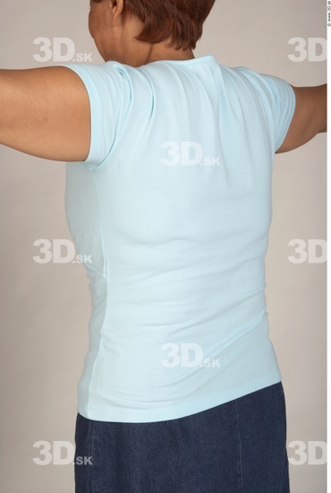 Upper Body Woman White Casual Average