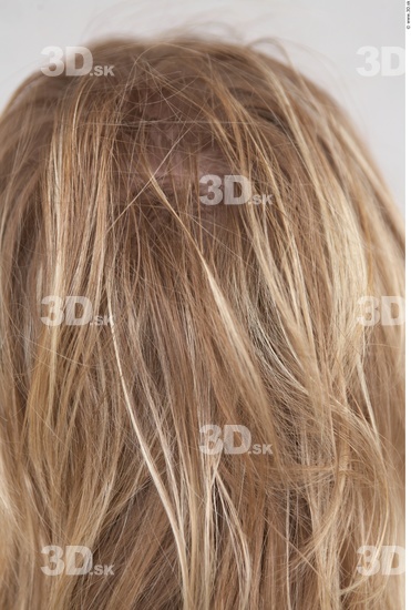 Hair Woman White Casual Average