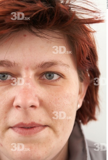 Face Woman White Casual Chubby