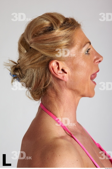 Face Phonemes Woman White Muscular