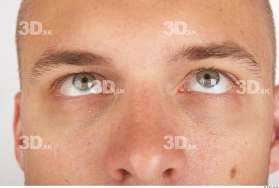 Eye Man Average Studio photo references