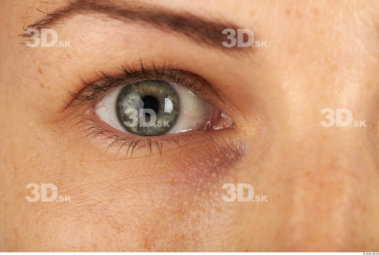 Eye Woman Average Studio photo references