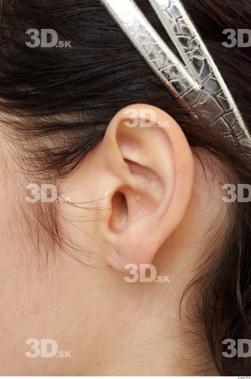 Ear Head Woman Average Street photo references