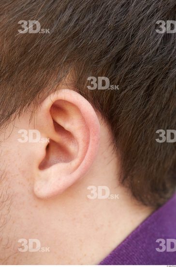 Ear Man White Chubby