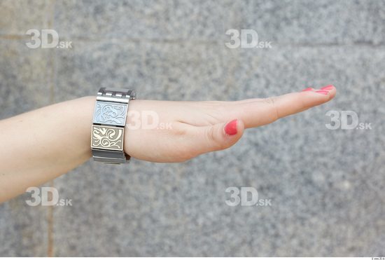 Hand Woman White Jewel Average