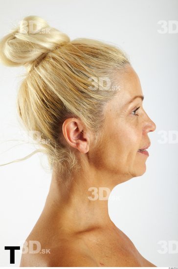 Face Phonemes Woman White Athletic Wrinkles