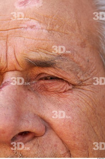 Eye Head Man Woman Casual Average Chubby Wrinkles Street photo references