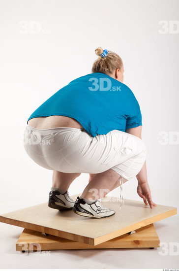 Whole Body Woman Other White Casual Overweight