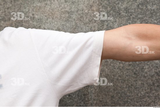 Arm Man Casual Shirt T shirt Average Street photo references