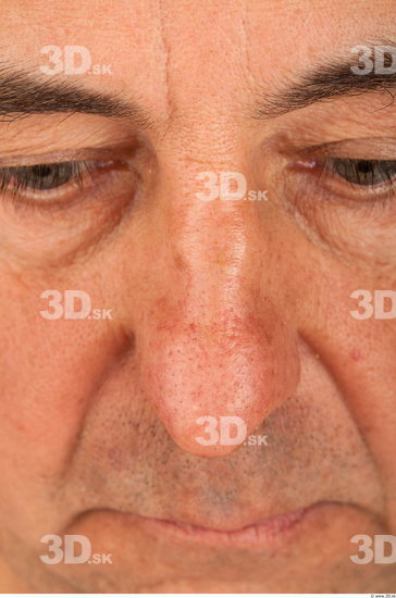 Nose Man White Average Wrinkles