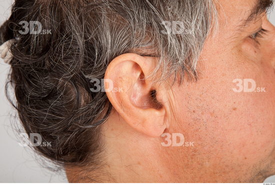 Ear Man White Average Wrinkles