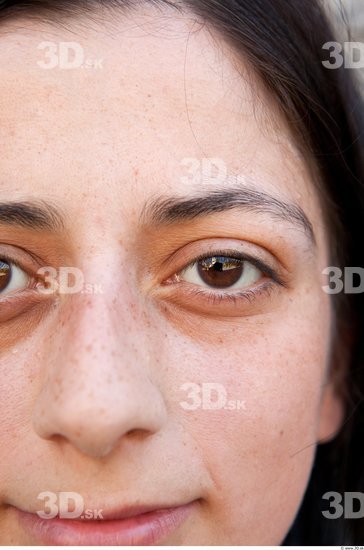 Eye Woman Casual Average Street photo references