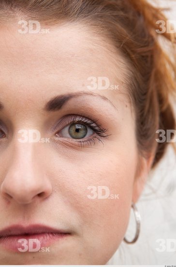 Eye Woman Casual Average Street photo references