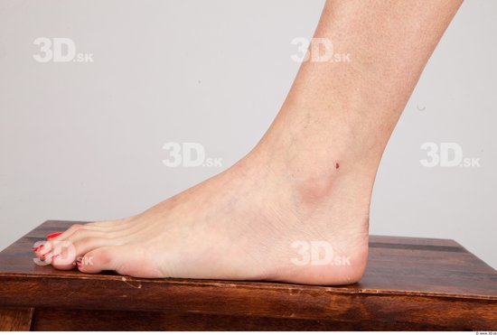 Foot Nude Studio photo references