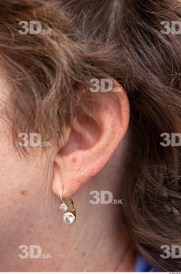 Ear Woman Casual Average Street photo references