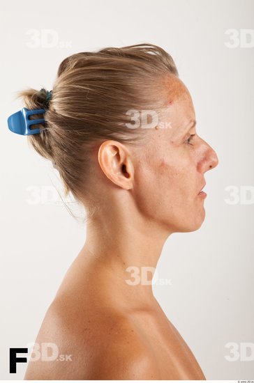 Head Phonemes Woman White Slim Wrinkles