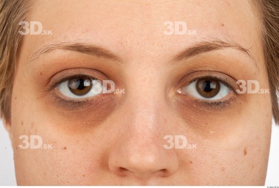 Eye Woman Average Studio photo references