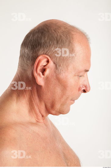 Head moving wrinkles of Ed