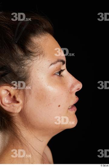 Leticia  E head phoneme side view  jpg