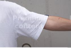 Arm Man White Casual Average