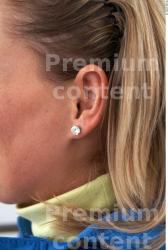 Ear Woman White Casual Average